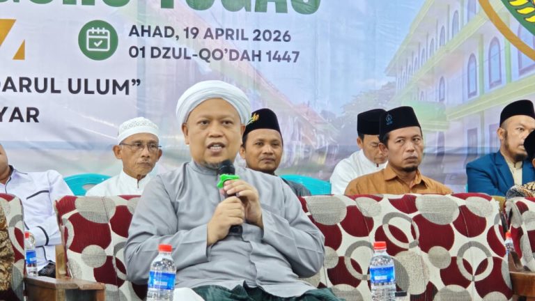 Ratusan Guru Tugas Darul Ulum Banyuanyar Dilepas, Siap Tebar Dakwah hingga Mancanegara, Ini Pesan Pengasuh